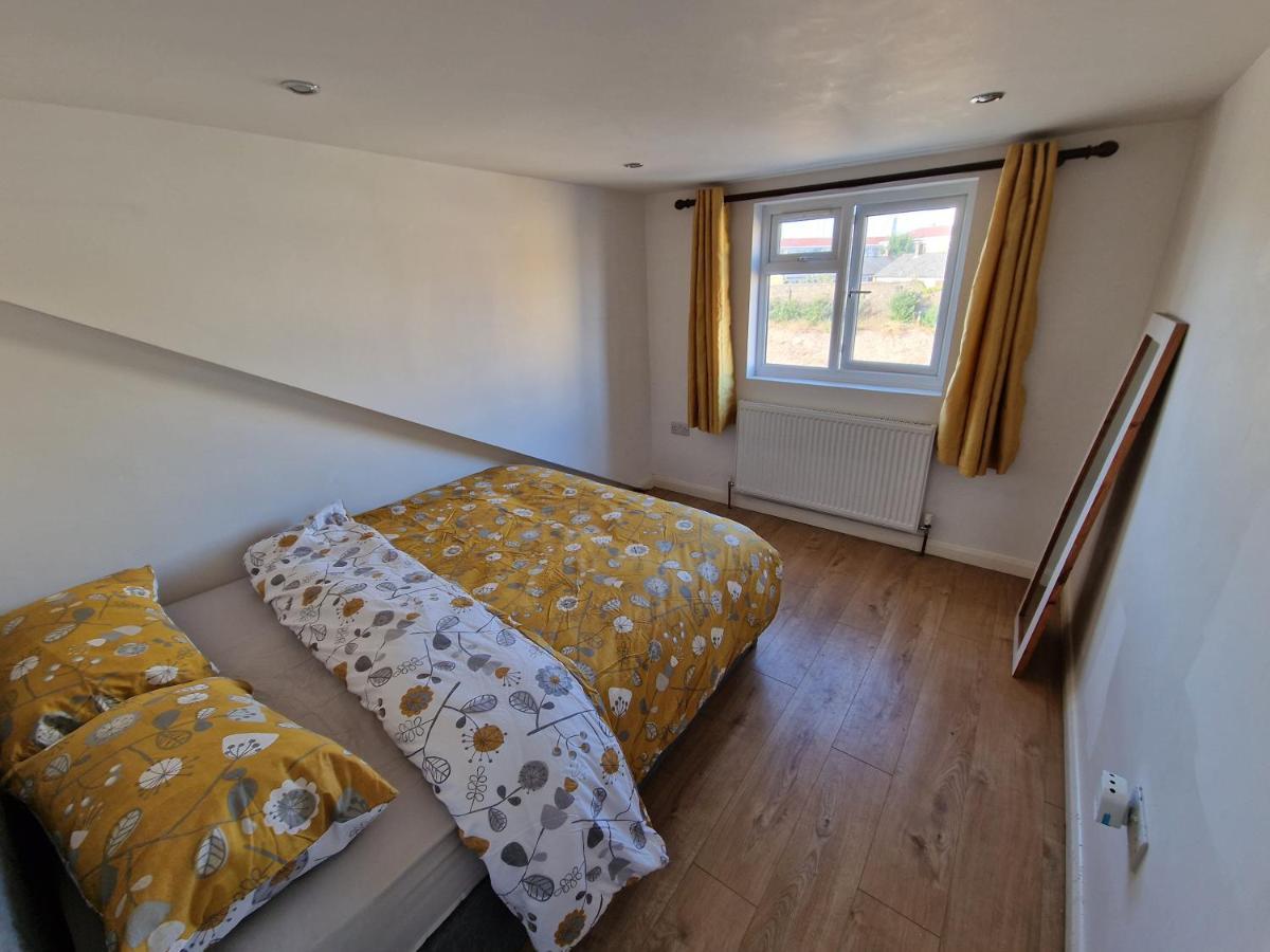 Mile End Budget Guesthouse Londyn Zewnętrze zdjęcie